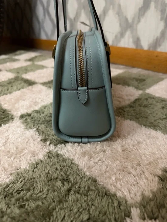 Coach Leather GLOV SW ZIP shoulder Bag - Picture 4 of 14